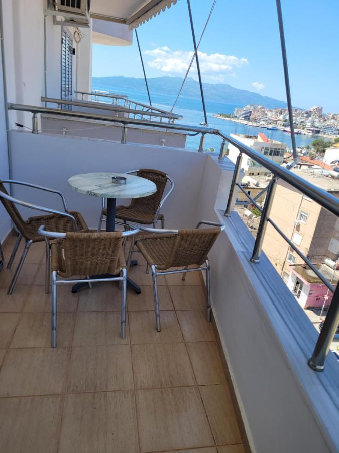 Marina Apartment Sarandë Exterior foto